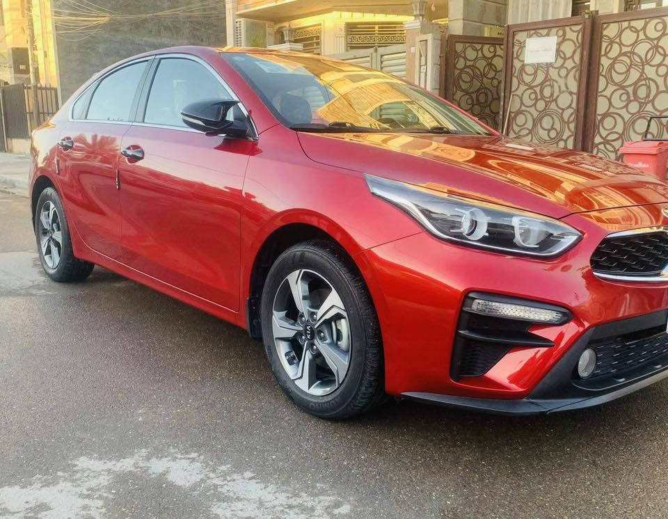 سيراتو 2019 كفالة عامة عدا بارد بسيط وشخط محددهن بالصورللبيع او  مراوس حسب قناعة رقم اربيل تريد تحويل تريد وكالة ***********
