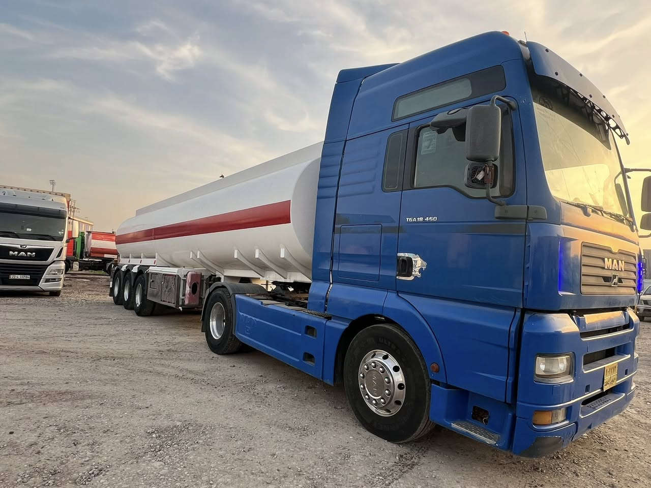 مان موديل ٢٠٠٤  فول سبلت سلاجة
اتوماتيك رتايدةر تايرات جديد تنكر جرف مكان كلار  سعري ***********
