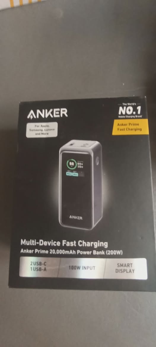 ANKER 
بور بنك جديد غير مستعمل 
100w input
20,000 ملي امبير 
السعر خاص


**إذا كنت صاحب هذا الإعلان وتريد حذفه لأي سبب، رجاءا أرسل رسالة إلى الدعم الفني**