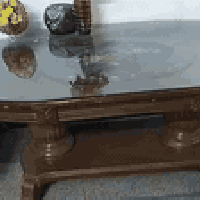 بيع ميز طعام صاج نضافه 90بالمئه بدون كراسي السعر 200وبي مجال العنوان ب...