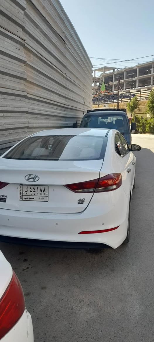 سلام عليكم
النترا 2017 خليجي 
كفاله عامه (صدر مكنيه كير تبريد) 
بارد قليل جاملغ السايق فقط
مشايه 166 الف  … سعر السياره 140 ورقه مرقمه بغداد 
مكاني بغداد الدوره 
الرقم.
 ***********
***********
