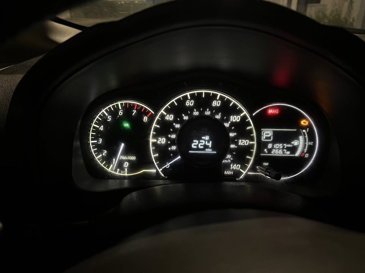 نيسان فيرسا هاشباك
نوت

للبيع المكان بغداد يرموك

محرك 1,600

وارد امريكي

مواصفتها :

مثبت سرعة 

شاشة 

تحكمات ستيرن 

كاميرا خلفية 

حساسات لكل السيارة

اندوريد اوتو 

كار بلي 

بلوتوث

ماشية 81,000

سيارة نظيفة كلش صدر وتايرات ودهن  كلة جديد 

سيارة باسمي تحويل

السعر 97
وبيها مجال بسيط
***********
