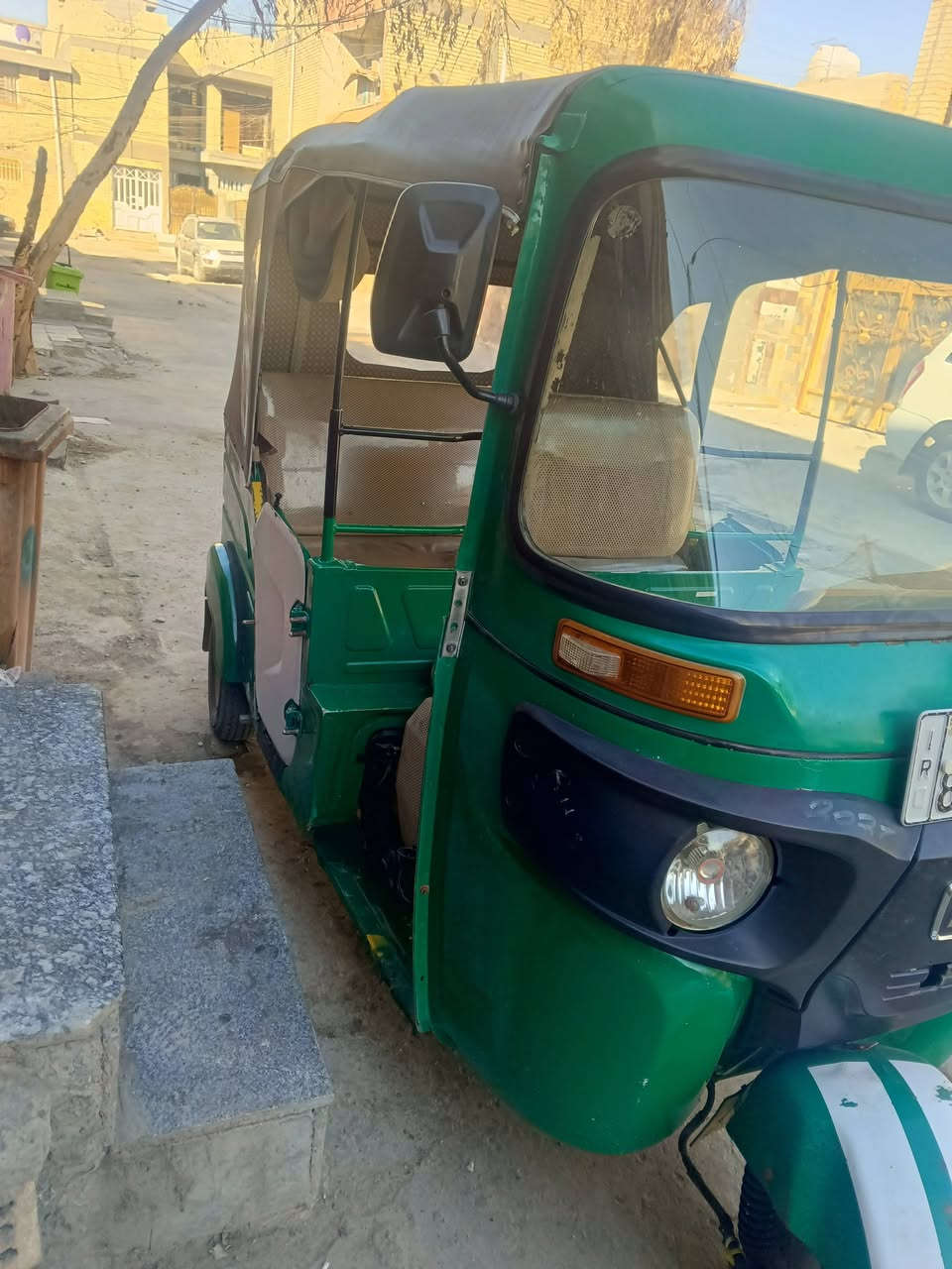 سلام عليكم تكتك مديل وحده 21بسمي تحويل ثاني يوم سعر 7وربع بيه مجال بغداد شعب ريد بيع هاذ رقمي ***********
