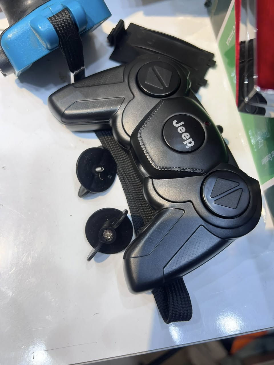 ياالله اخوان متوفر ٤ سياره  جديد  بس واحد بي نقص بطاريه و شاحنه  اني ابيع شلع  ب ٨٠ الف اول تم ٤ قطعه


**إذا كنت صاحب هذا الإعلان وتريد حذفه لأي سبب، رجاءا أرسل رسالة إلى الدعم الفني**