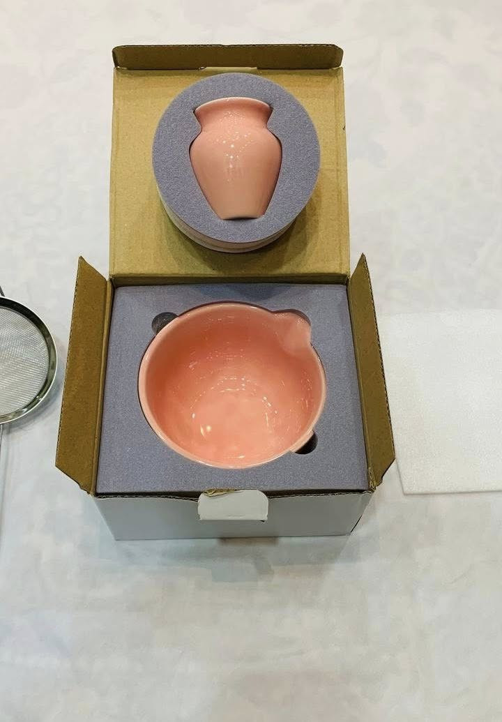 يا الله 
متوفر أدوات تحضير الماتشا 
مثل مموضح بالصور
سعر 13


**إذا كنت صاحب هذا الإعلان وتريد حذفه لأي سبب، رجاءا أرسل رسالة إلى الدعم الفني**