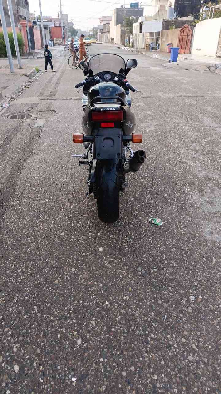 السلام عليكم ماطور بطح للبيع محرك ٦٠٠موديل ٢٠٠٣مكينه مكفوله وسعره ١٥وبي مجال مكاني كركوك ***********
