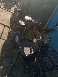 دراجه لبيع هاذه أرقم 07773185123كامله مابيها نقص كله شغال