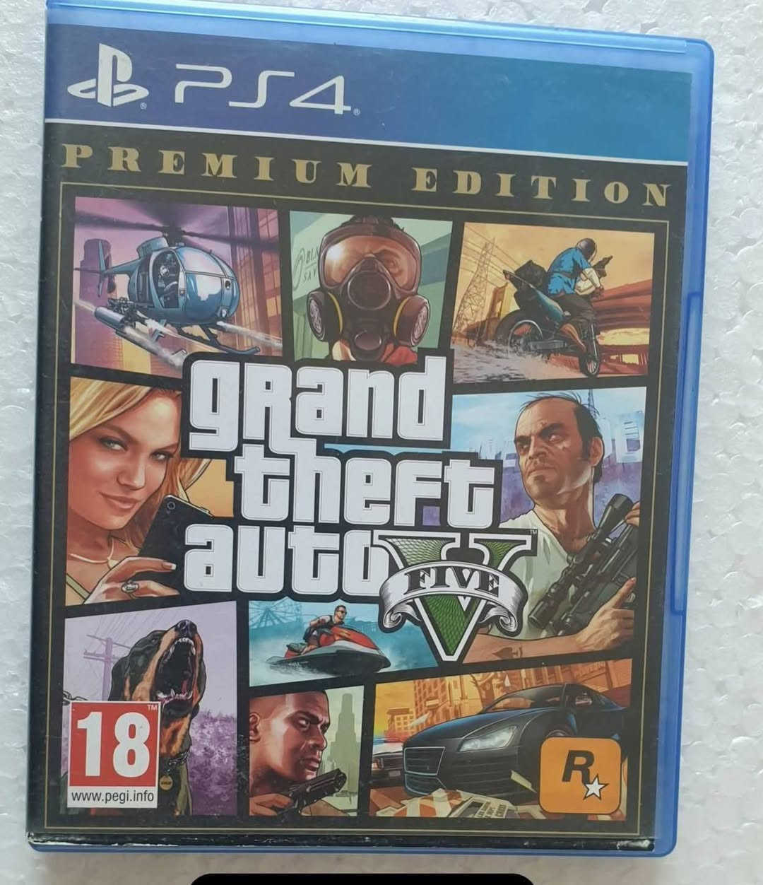 بلي ستيشن 4 سلم ذاكرته  تيرا نظام 12,52 لامفتوح ولا داخل صيانه  ملحقاته يدتين وحده اصليه مال الجهاز والثانيه تجاري باب اول مع  يوبي اس محتاج بطاريه فقط مع 4اقراص السعر 250 يوجد توصيل 

درايفر 
ريد ديد 
بيس 19
ذا لاست اوف


**إذا كنت صاحب هذا الإعلان وتريد حذفه لأي سبب، رجاءا أرسل رسالة إلى الدعم الفني**