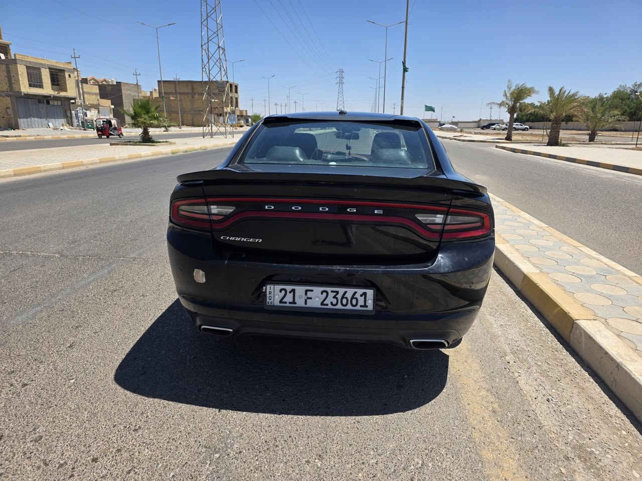 جارجر موديل 16
فئة SXT
وارد امريكي 
حادث جاملغ وبنيد 

بصمة تشغيل 
مكينة 3600
6 سلندر 
تو ويل 
جاهزة من كلشي 
سياره سليمانية باسمي 
مكاني ميسان 
***********
