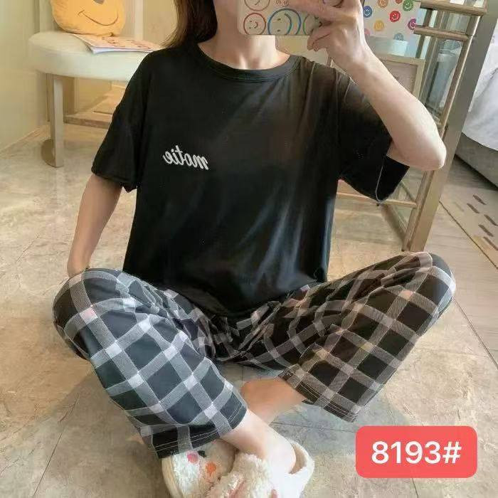 🌹🌹تم وصول وجبه من تراكات النسائيه فانيله   صيفيه
سعر الدرزن 30 الف 
مستمرين معكم في عرض  موديلات والصيفيه   

متمنيا لكم الرزق الوفير بإذن الله تعالى 
مكان المحل / النجف الاشرف - خان مخضر 
الحجز / مراسلة واتساب ***********  📞
التوصيل / يوجد توصيل لكل  الَمحافظات 🚛.
