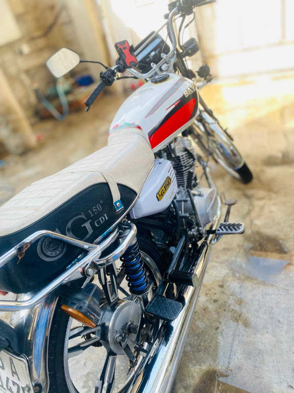 ماطور سيفان إيراني بحالة طيبة جدًا
موديل 2021

🔹 رقم + سنوية جاهزة
🔹 محرك مفتوح ومضمون
🔹 ما بيه لا صرف ولا بخار
🔹 كهربائيته شغالة 100%
🔹 شغل نظيف ومجرب وما يحتاج أي شي

✔️ شرط تحويل
✔️ مناسب للي يريد ماطور جاهز ويستفاد منه فورًا

💰 السعر  ميلون ونص  وبي مجال 

📍 الموقع: (كركوك)
📩 التواصل خاص، او ع واتساب 
***********
