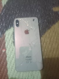 من رخصه صاحب المنشور آيفون اكس ماكس الجهاز نضيف الضهر مكسور بصمه الوجه...