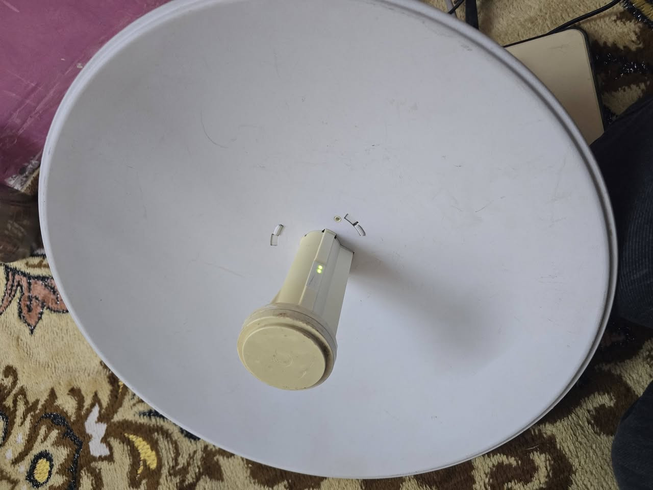 للبيع نانو صحن الاصلي
شغال %100 بيه ضمان 
 وكع مني ونكسر القبق 
سعر 55


**إذا كنت صاحب هذا الإعلان وتريد حذفه لأي سبب، رجاءا أرسل رسالة إلى الدعم الفني**