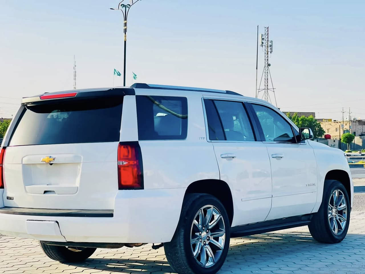 السلام عليكم
للبيع يالله ادوات ادوات ادوات تاهو 2019 أمريكي فول اعله فئه LTZ 
كراسي كهرباء 3 دكم 
قاصه 
ويل كب بريمر 22 
تبريد مركزي 
شاشه كبيره 
كامره دواره 
تحكمات تبريد خلفيه 
رادار 
‏فتحة سقف
رادار امامي.
صندوق كهربائي خلفي.
تنبيه 
نضام السير ع الخط 
محرك 5.3
حساسات امامي وخلفي
مري كهرباء 
كروس سرعه وتحكمات 
مانع تزحلق
ليد امامي خلفي 
لايت عدسة زنون متحركه 
كشاف زنون 
سبعه راكب 
كفالة كير ومحرك وشاصي وانتر بول وعشاير وكص وجفيه وكلبه وين اليدور جديد سياره بالكارتون شرط دخول جديد السيارة بعدهه وضع البلاد
جديده بمعنى الكلمه 
رقم أربيل الجديد سنويه وهزه والفحص كلها جديد سياره جاهزه 
دينار مابي مصرف
السعر155 وبي مجال
العنوان بصره 
***********
***********
