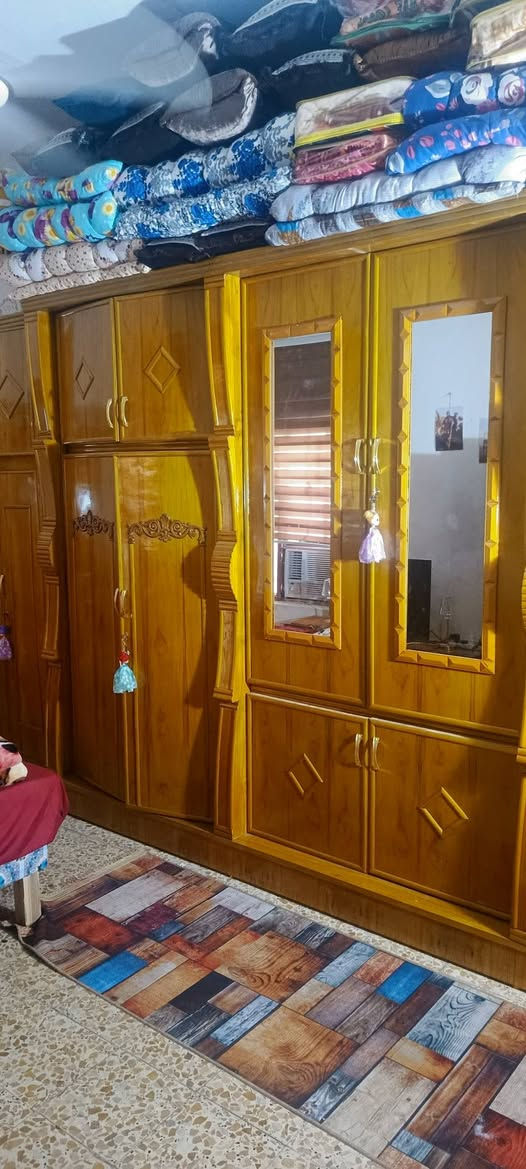سلام عليكم غرفة كاملة صارلي شهر من مشتريهة شراي ينتصل ويدلل ‏‪***********‬‏
