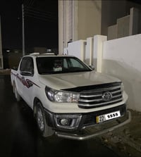 هايلوكس 2022مكفوله رقم أربيل ماشيه 98كير اوتماتيك سعر280وبيها مجال 078...