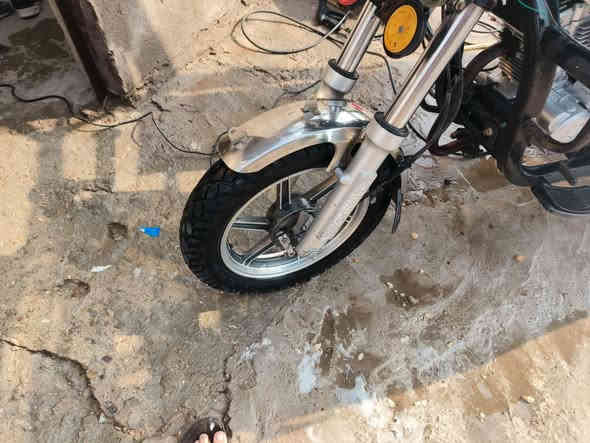 ستوته البيع جمره موديل عشرين ستوته حلوه ونضيفه اي نقص مابيها وراقها كامله عنون دوره ابو دشير ***********
