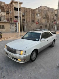 تويوتا كراون • ٢٠٠٠ • رقم بصره