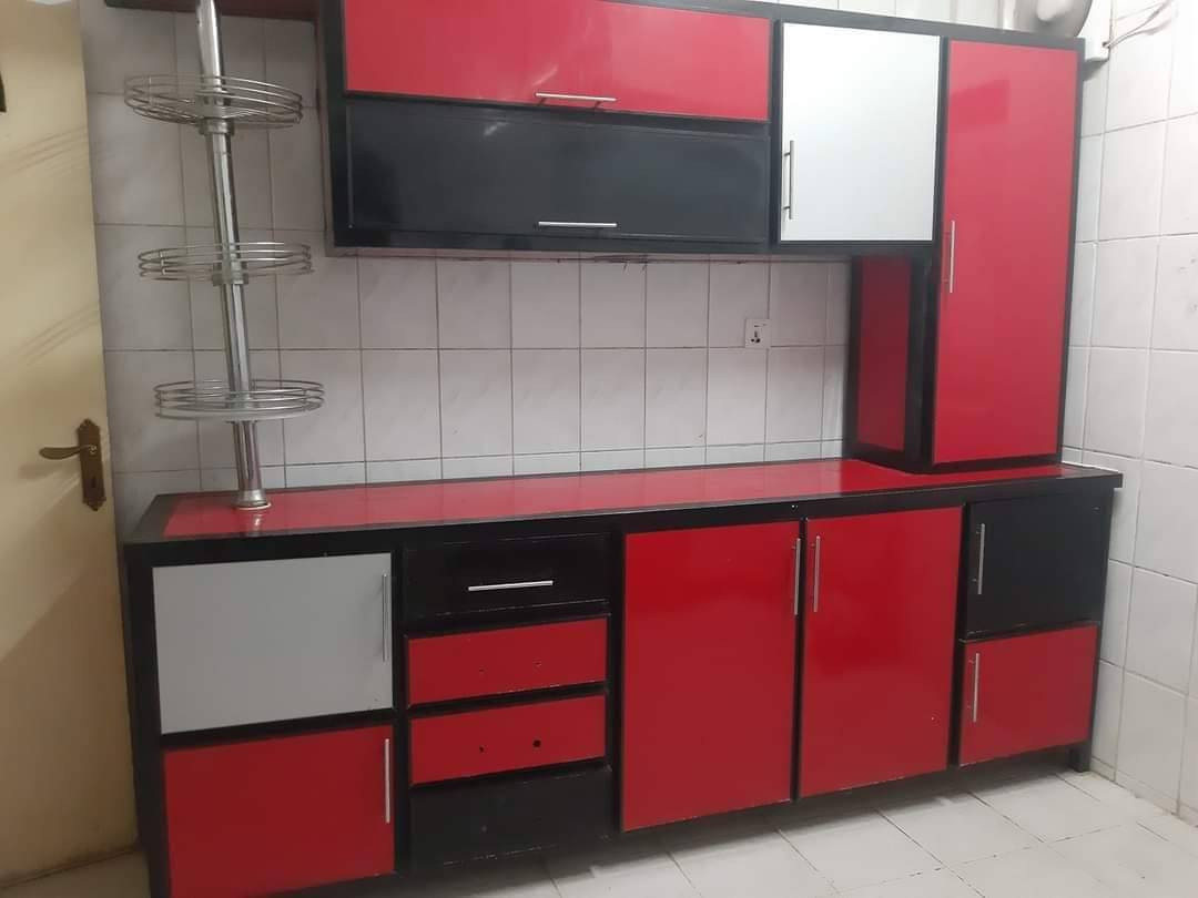 كاونتر قطعتين الطول مترين ونص
وسنك متر ونص
السعر 300 الف وبي مجال


**إذا كنت صاحب هذا الإعلان وتريد حذفه لأي سبب، رجاءا أرسل رسالة إلى الدعم الفني**