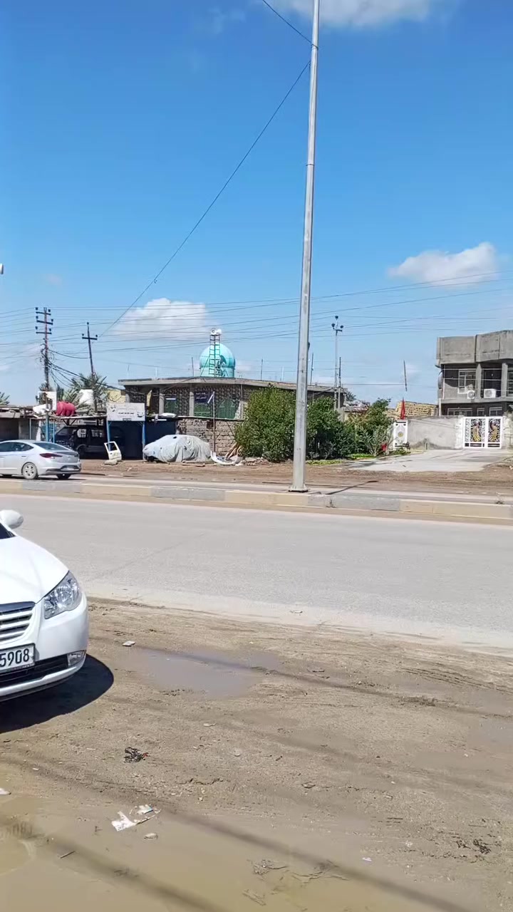 ياالله سلام عليكم بيت طابو زراعي سند 25 للبيع تجاري ومعاملة تطويب بالبلديه منطقة الشبانات على شارع العام مباشرنأ مساحه 180م يتكون من عرفه واستقبال وصاله ومطبخ وتخاريج للأستفسار *********** حيدر الشيباني عنوان مكتب نهايه شارع العريضه بدايه 74 مكتب مصطفى الشيباني
