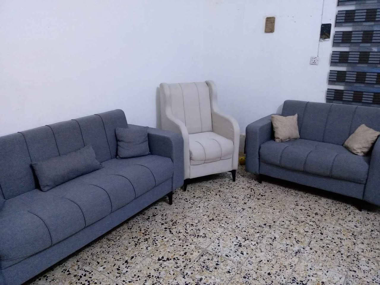 السلام عليكم عندي قنفات خمس قطع للبيع رايدهن ب400 وبيهم مجال + ميوزه اربع قطع للبيع رايدهن ب40 الشراي يتواصل خاص ويدلل البصرة, العراق


**إذا كنت صاحب هذا الإعلان وتريد حذفه لأي سبب، رجاءا أرسل رسالة إلى الدعم الفني**