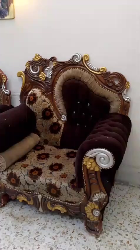 10 مقاعد ملكي 350 وبي مجال بلعبيدي *********** شراي يتصل عرقم
