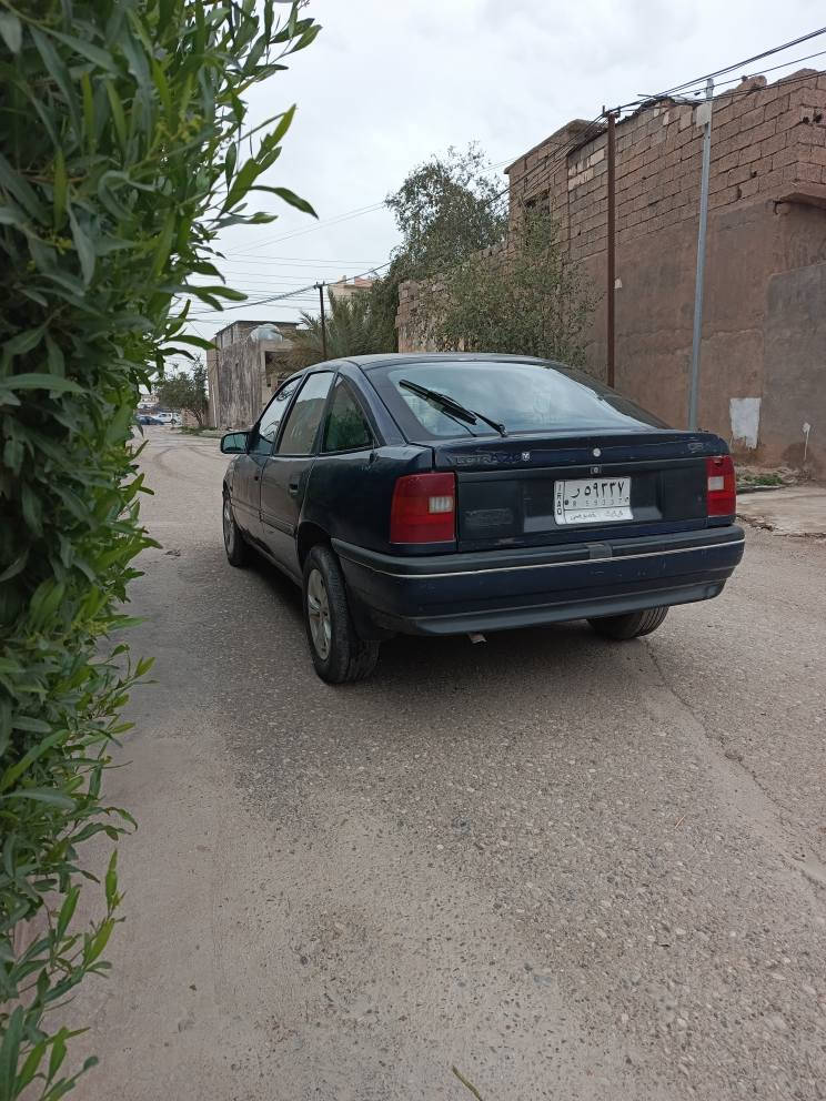 أوبل فكترا موديل ١٩٩١ رقم كركوك سنوية مشروع وطني لغاية شهر ١٠ سنة ٢٠٢٧ شرط تحويل من صاحب الشرعي  *********** --- *********** 
كير عادي محرك 20 .... كوبون بنزين ⛽ موجود كير ومحرك شرط لاصرف لابخار صدر شرط تايرات شرط كهربائيات كلها شغال دواخل كلش نظيف سياره بدون ضربات قوية سعر ٣٢$ وبيها مجال شراي اتصل بالرقم مكان سياره كركوك والرقم كورك بيها واتس اب وفايبر وتلكرام كركوك, العراق
