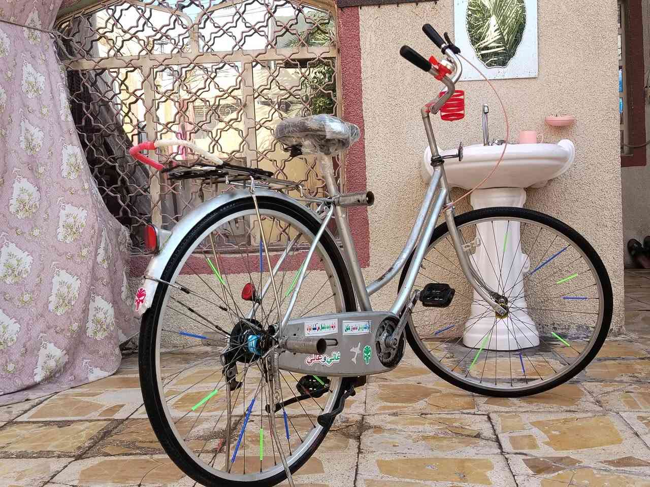 بايسكل للبيع او امراوس 
موديل 2019
ياباني شرط حاويه 
الباسكل احله من الصوره 
السعر. خاص. السعر امناسب 
مكاني كربلاء حي العامل 
 رقمي ***********
الي يريد يراسلني واتساب او ماسنجر 
 حسابي مفتوح
