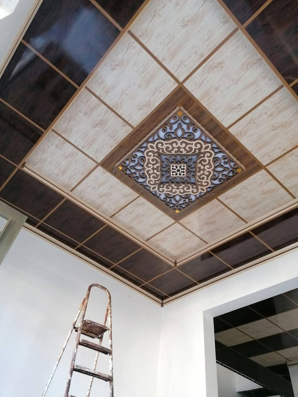 عمل+سقوف+ثانويه+عل+ليزر++🏗️++بأنسب+الاسعار.+جوه+السوگ+❤️‍🔥+/+ابو+حيدر+
سقف+عدل+سعر+المتر+1500+عمل+😧
سقف+ديكور+سعرر+المتر+3000+عمل😲
تغليف+جدران+سعر+المتر+2000+عمل🧐
للتواصل+***********+واتساب+🌜
اسيا+***********+ابو+حيدر🌏 موصل, نينوى
