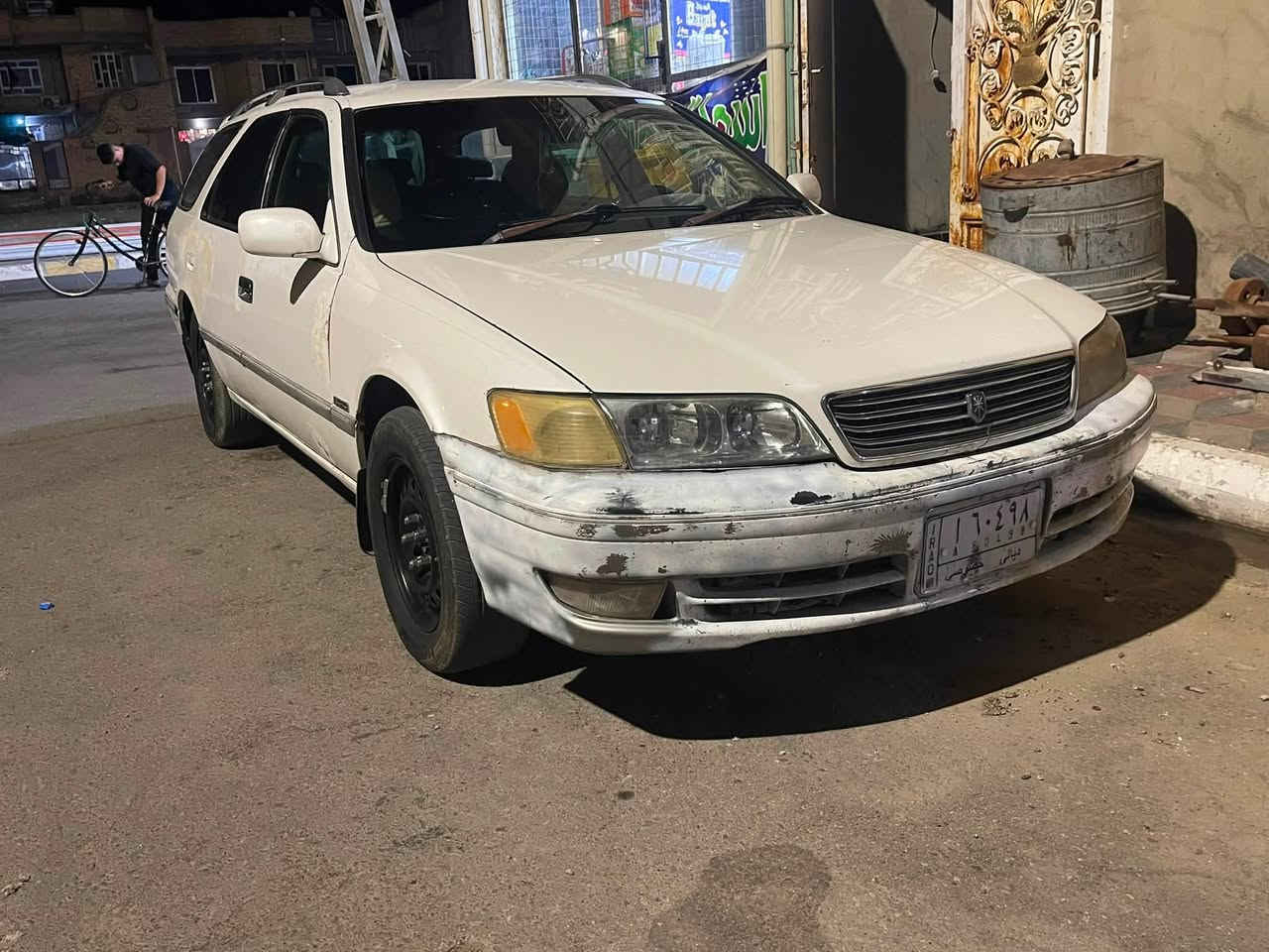 مارك ستيشن مديل 2000 محرك 3000 كامري كير ومحرك مكفولات تبريد شغال سعرها 43 وبيه مجال سيارة ترايه حلو شرط التحويل للاستفسار اتصل ***********
