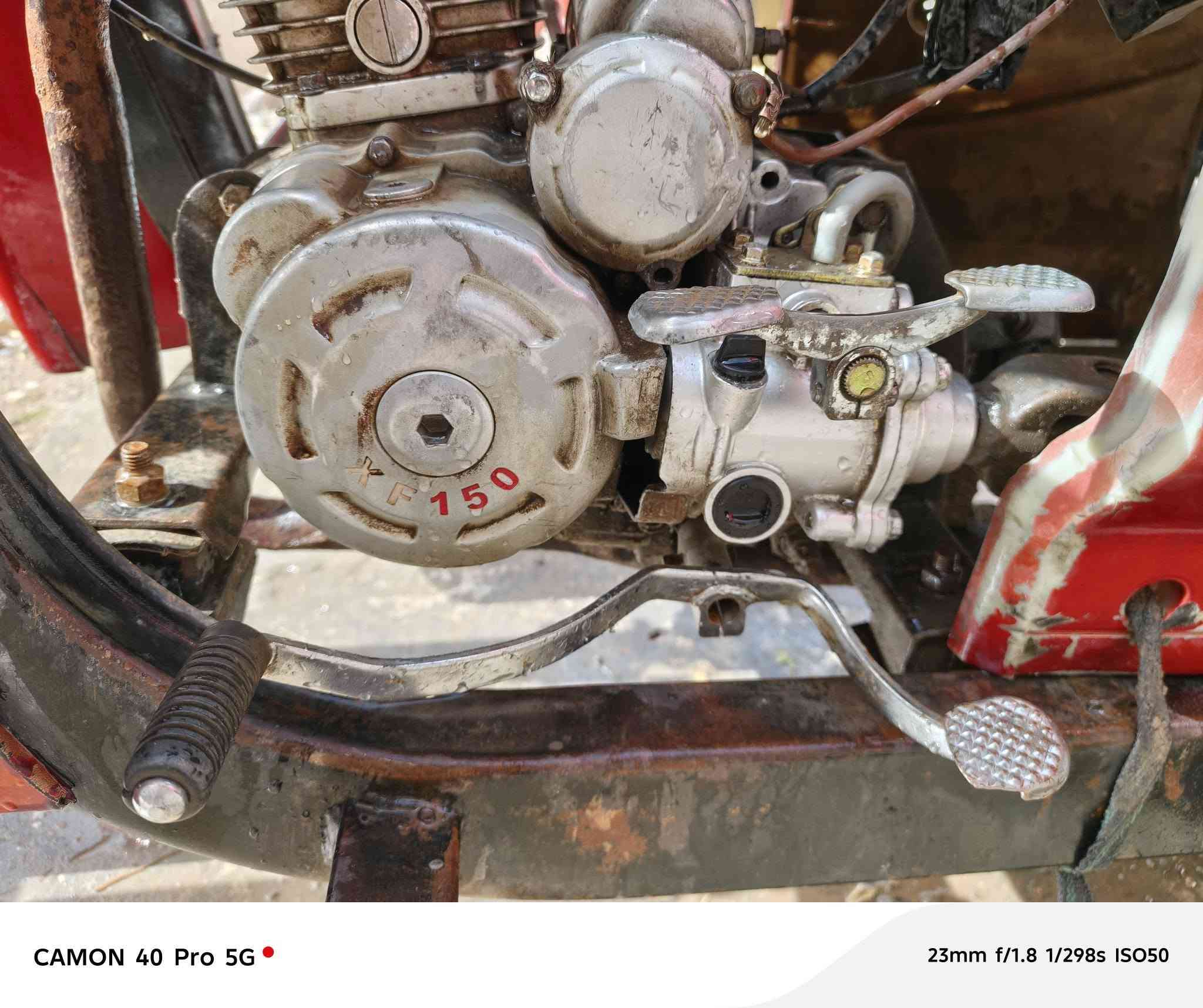 من رخصة الادمن متوفر ستوته نوع دايوان موديل 18 للبيع تخم تاير مكينه وكير بوكس واكسل  خير من الله لا تنقيص ولا تبخير السعر المطلوب مليون و300 وبيها مجال شي بسيط حك الجيه العنوان كوت/ الحكيم الاتصال على *********** اذا مغلق بي واتساب
