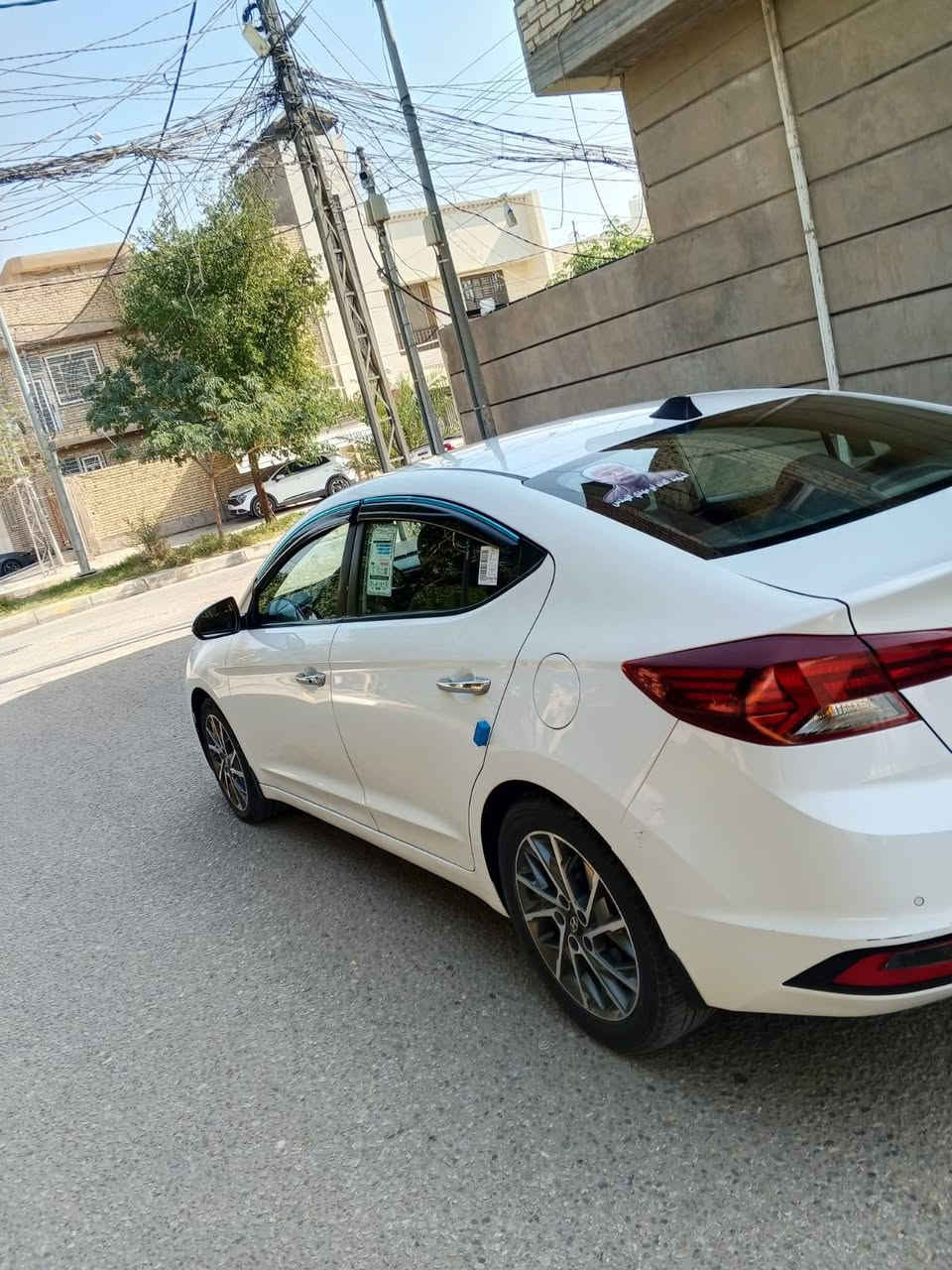 سلام عليكم سيارة النترا موديل 2019. خليجي فول مواصفات فتحه بصمه تحكم ستيرن شاشه اشاير بلمري  مري شفط تخم تاير حداديه خلف امام الجديده السياره كفاله عامه من الضربه والصبغ والتبديل والبارد العنوان كربلاء السعر156 رقم الهاتف.  ***********
