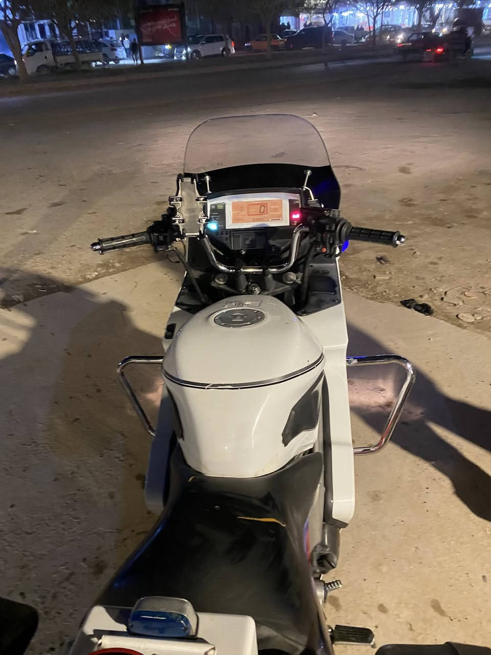 هوندا vfr800cc
داجة حاوية مابيها اي نقص

السعر 24 

الرقم ***********
