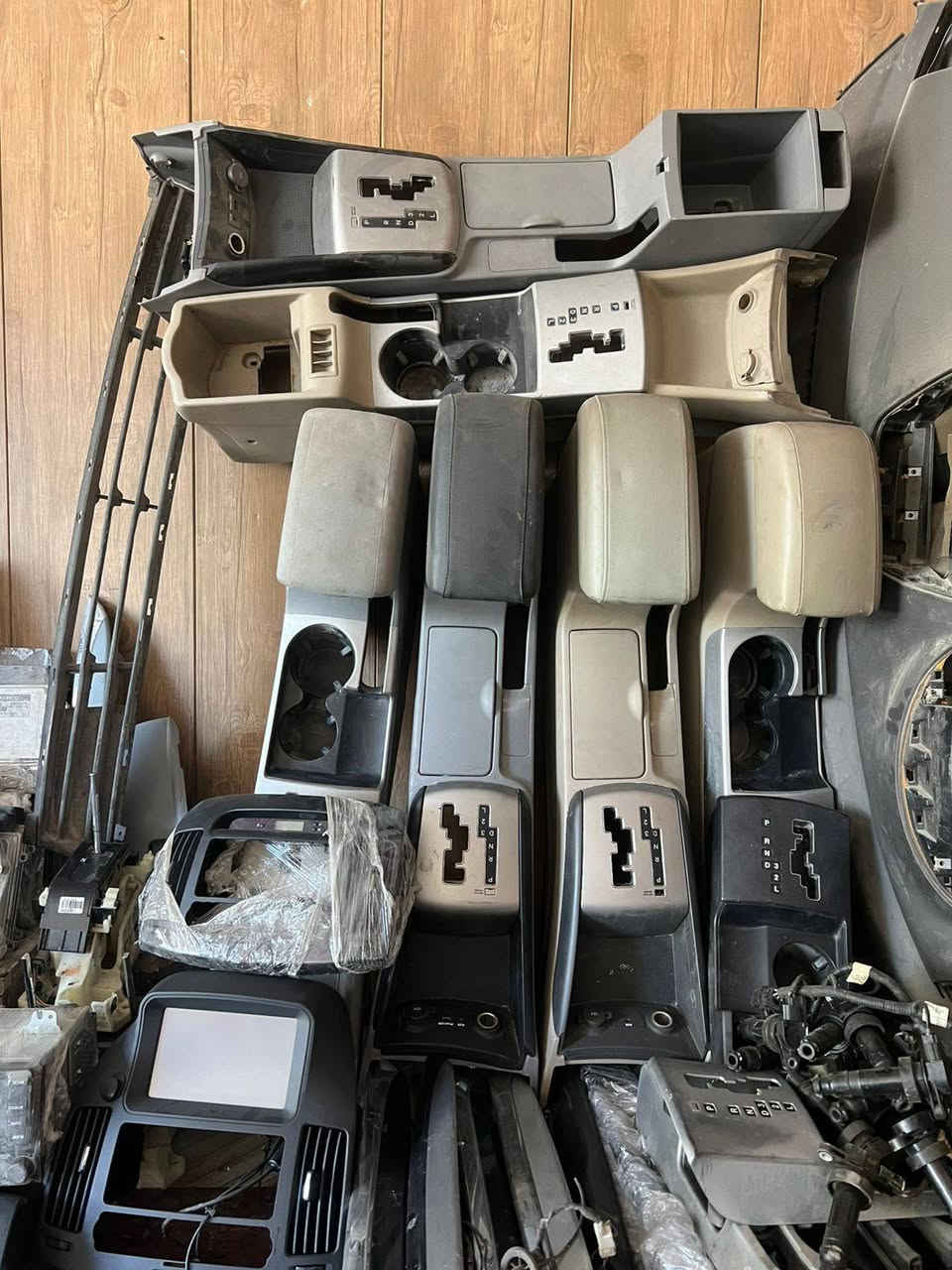 غراض النتره مقدس تفصيخ حاوية بغداد طالبيه يم علوه زويني موجود توصيل 6الف كل محافظات وبغداد 5 لف ***********       ***********
