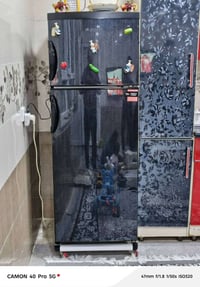 ثلاجة • نظيفة جدا