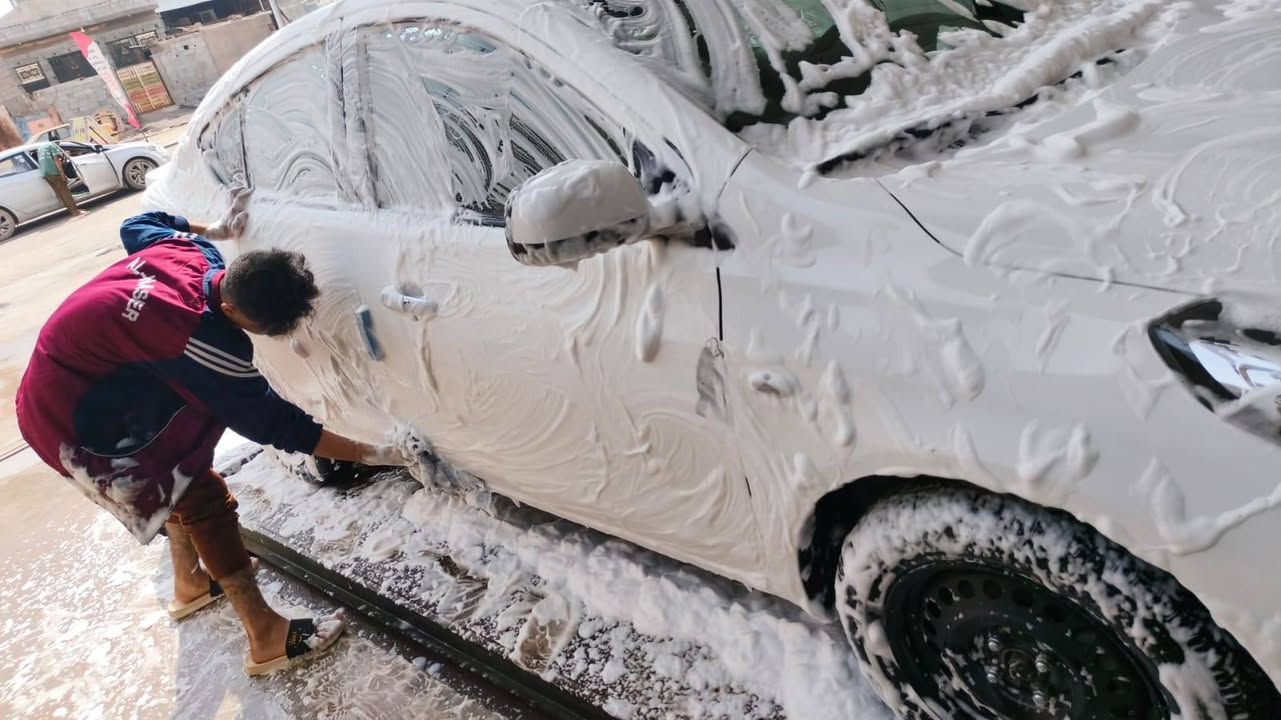 السلام عليكم نيسان صني 2024 تحكم ستيرن كفاله من كلشي رقم شمالي للبيع  او المراوس بسوناتا او النترا موديل 2017 او 2018 السعر 127 وبيها مجال مكاني تنومه الرقم ***********
