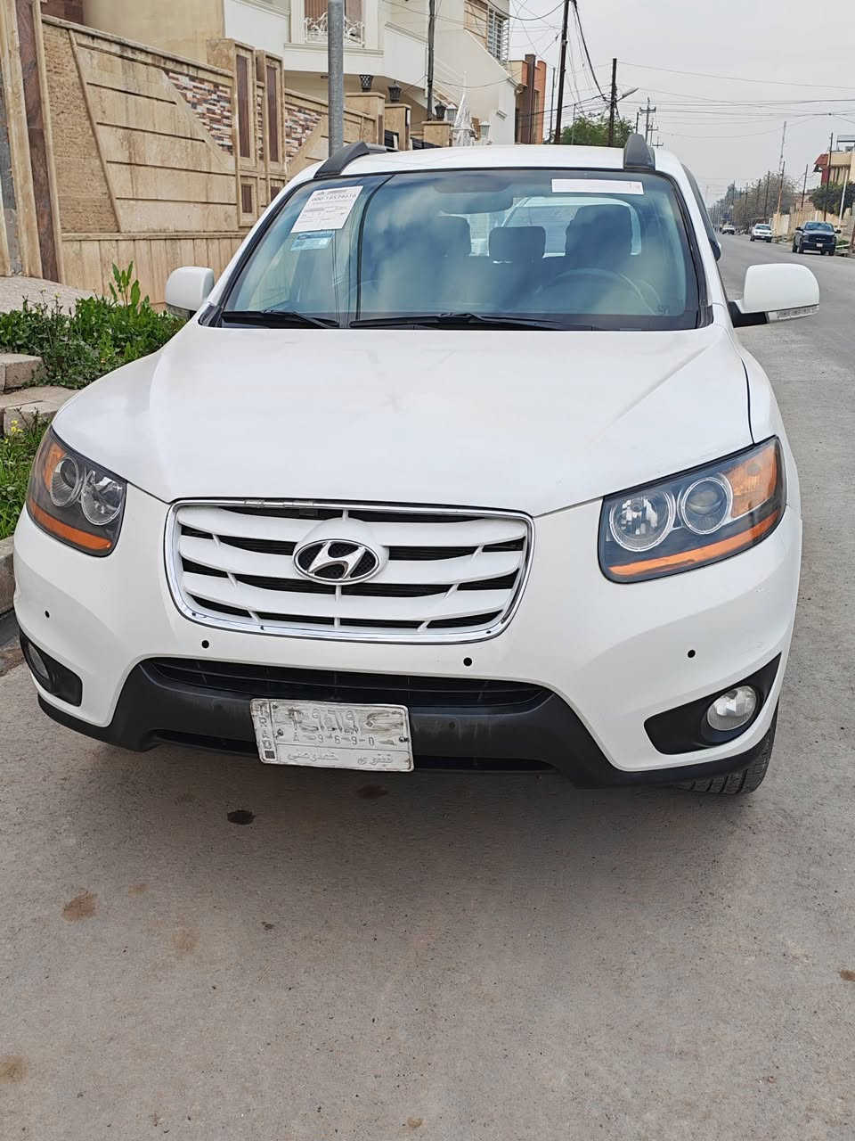 للبيع نقد فقط
سيارة للجناي  سنتافي 2011 وارد أمريكي 

رقم نينوى مميز تحويل او وكالة ثاني يوم 

ماشية 130 الف ميل 
 محرك  4 سلندر 2400
ضررها جاملغ اليمين صبغ  

وربع بوند 

محرك مفتوح رواجز 

سيارة نظيفة طخم تايرات جديد 

بطارية جديدة

السعـر 145 وبيها مجال 

للتواصل  الاتصال على ***********

المكان - موصل - حي الطيران
