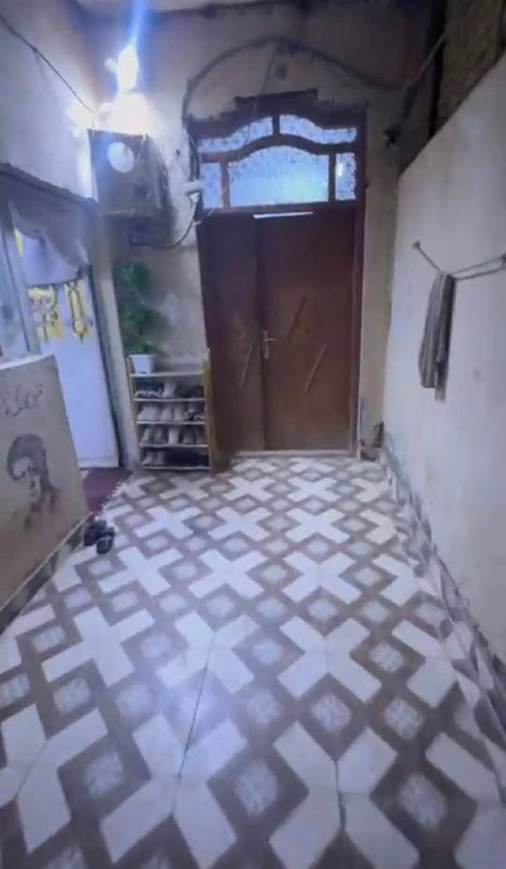 خاص في مكتب عصام للعقار 🏪

بيت للبيع ✅

مطلوب مبادرة✅ 

المساحة ١٠٠م النصف الخلفي📉

ملاحضه💢(بناء نضيف بلوك السقف عكادة)

طابو صرف 🧾

السعر 

النقد ٢٣

مطلوب ٥٤

التسديد الشهري ٢٤٠ آلف 

العنوان📍 حي الفداء قرب المدرسه الصينه 

للأستفسار ☎️***********
