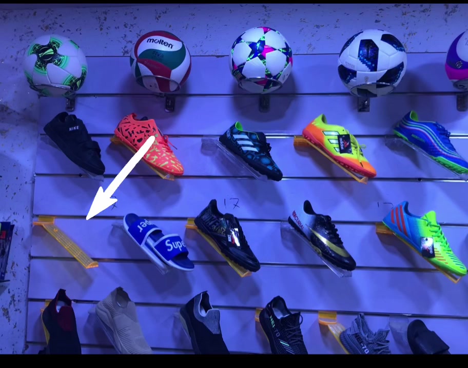 قواعد احذيه عدد 30 سعر القطعه الف قواعد كره عدد 8 سعر القطعه الف ونص للبيع شلعه يوجد توصل كافة المحافظات


**إذا كنت صاحب هذا الإعلان وتريد حذفه لأي سبب، رجاءا أرسل رسالة إلى الدعم الفني**