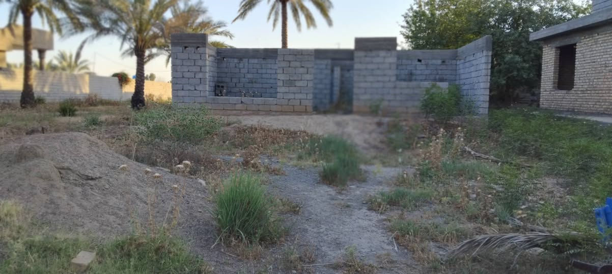 السلام عليكم
للبيع قطعة ارض مساحتها ٧٥٠ متر  بيها هيكل مساحته ١٥٠ متر للرباط الموقع العبايجي الاستفسار الاتصال على الرقم ***********

