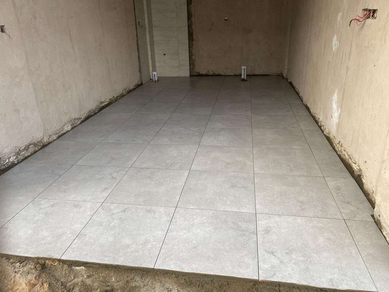 السلام عليكم خلفه سيراميك جدران واضيات اشتغل بورسلين وكاشي ومرمر وبيات شغل درجه أوله التزام ف العمل متواجد داخل بغداد فقط الرقم به واتس آب ***********
