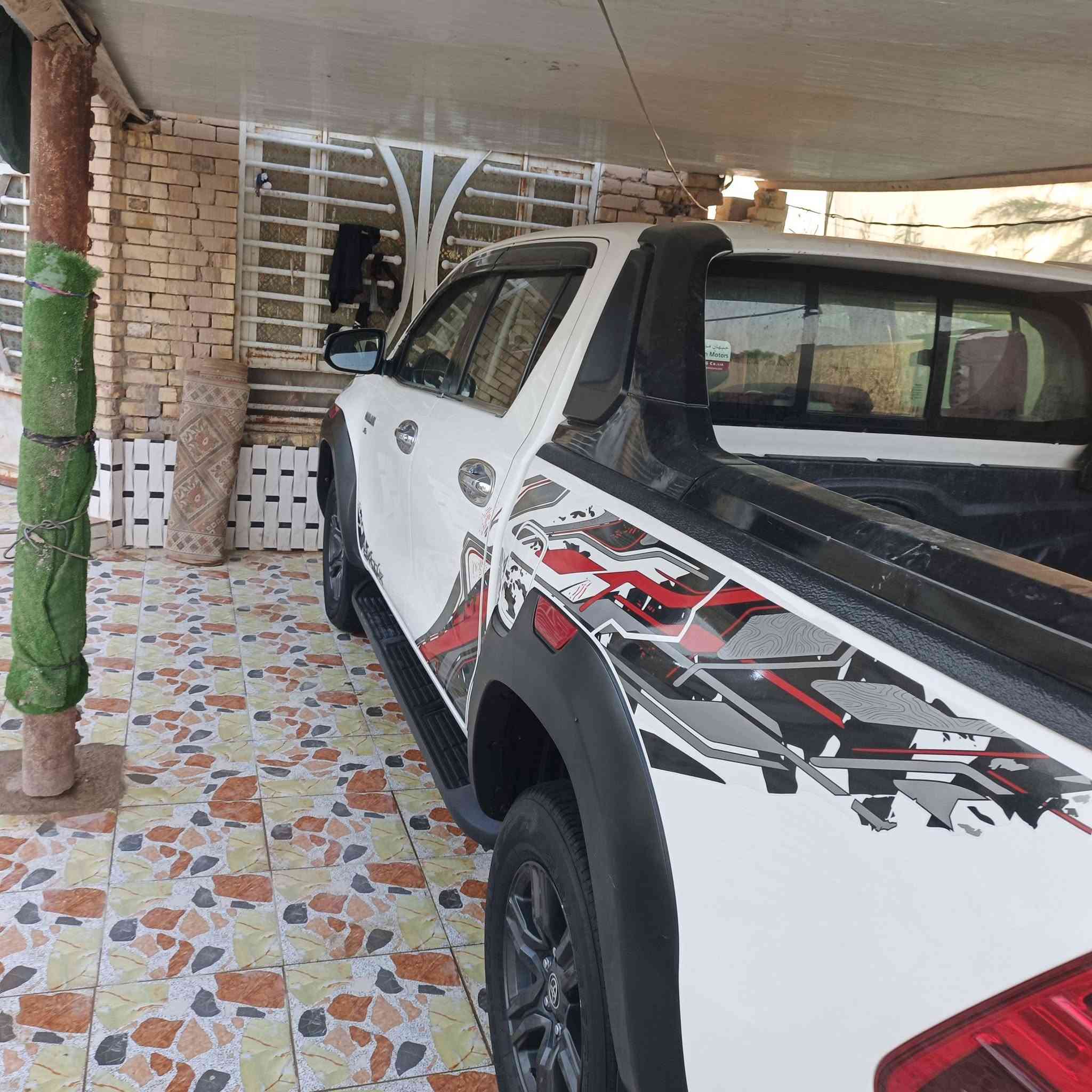 فورويل للبيع تيار موديل 24 ماشيه 45 السعر 375 بيها مجال بسيط سياره مكفوله كفاله عامه ***********
