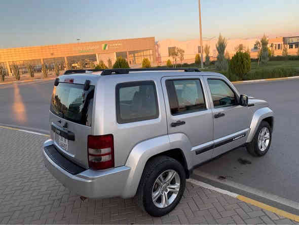 جێب لێبرتی مۆدێل ٢٠١٠سەنەوی تازەیە تا ٢٠٣٠گێرومەکینەی بئ عەیبە سەیارەیەکی زۆر بئ عەیبە مالی دۆستە بەشەرتی ئەوەلیات و حاسیبە و بێ کێشە
سعر ٥٥$قفلی 
***********
*********** شمشمل
