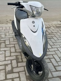 شاب دراجه البيع مكفوله من مكينه من كلشي وكله بلاي  سعره 750  ولي حب يت...