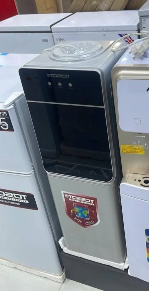 *********** علي حيدر الاجهزه كهربائية ثلاجات ٣٠ قدم ثلاجات ٦ قدم مجمده ١٤ قدم غساله ٣٨ كيلو غساله ٤٢ كيلو براد ماي طباخ سبالت ٢طن مراوح سقفيه
