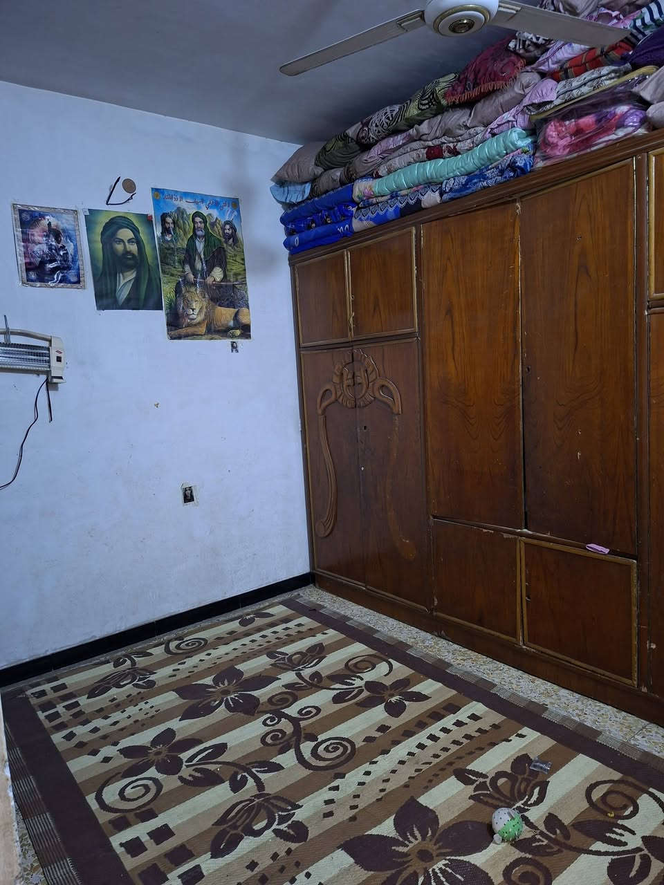 نص قطعه للبيع الشعله قطاع الثاني 
طابق واحد قرب نادي الرياضي  ***********
