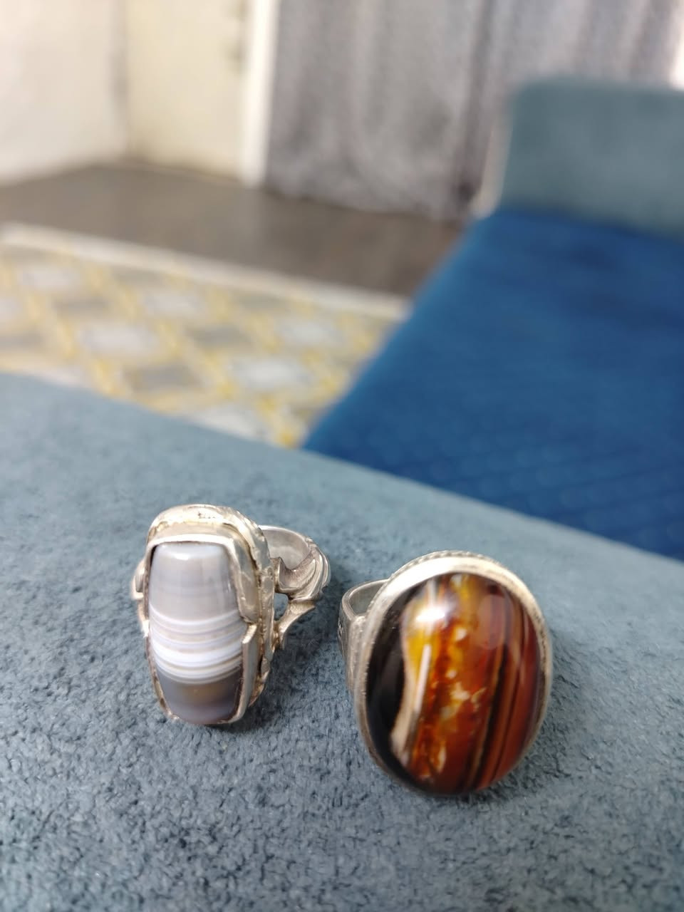 سلام عليكم خواتم للبيع جزع يماني قياس 22 سليماني قياس 25 صياغة يدوية ثقيله عنواني بغداد أعتذر توصيل ماعندي


**إذا كنت صاحب هذا الإعلان وتريد حذفه لأي سبب، رجاءا أرسل رسالة إلى الدعم الفني**