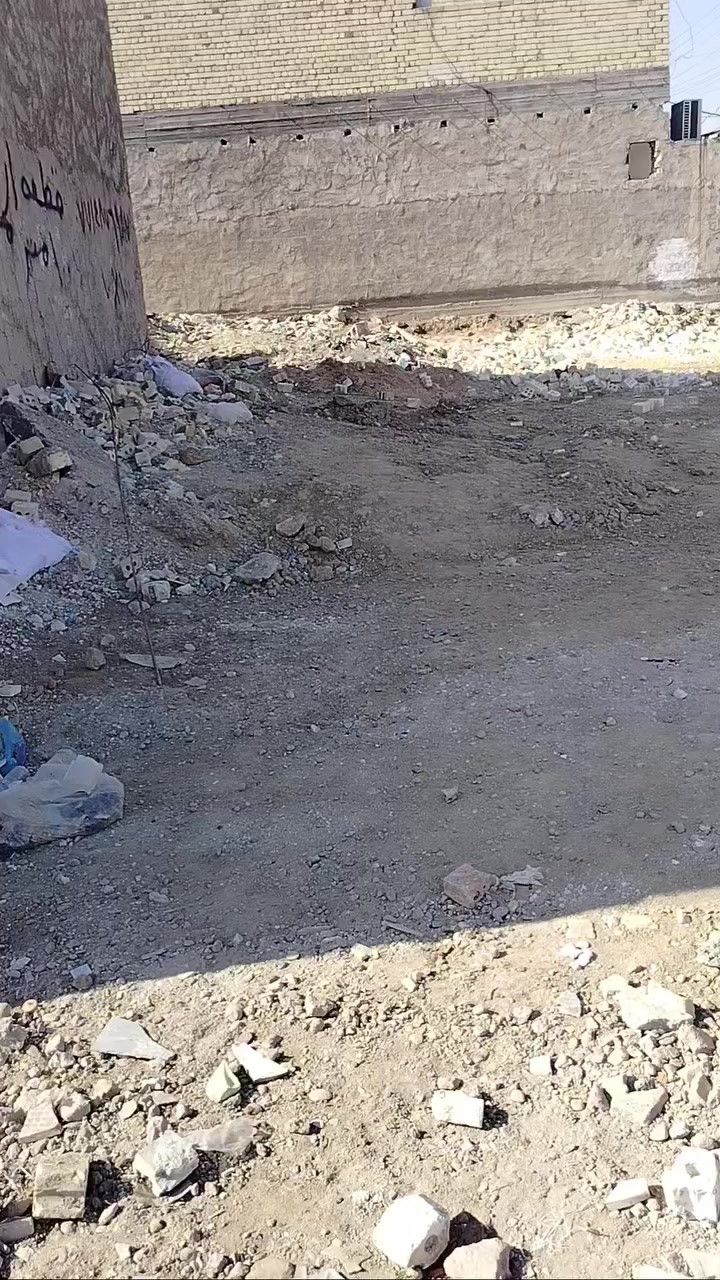 سلام عليكم قطعه للبيع 100 مربعه بل امانه مقبيل طابو زراعي سند 25.     ‏‪0772 661 4839‬‏
