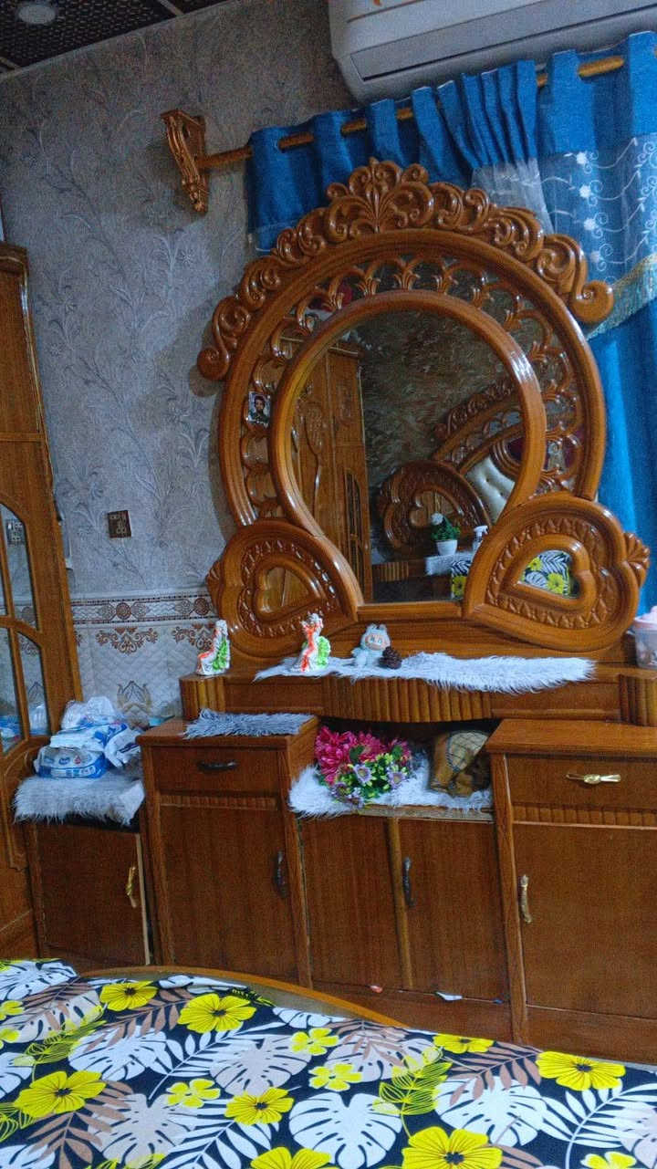 سلام عليكم غرفه تسكام سعر 500المكان بصره 💁🏻‍♀️***********
