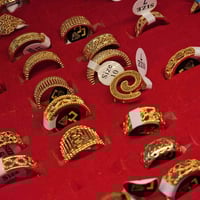 برازيلي • طلاء ثابت